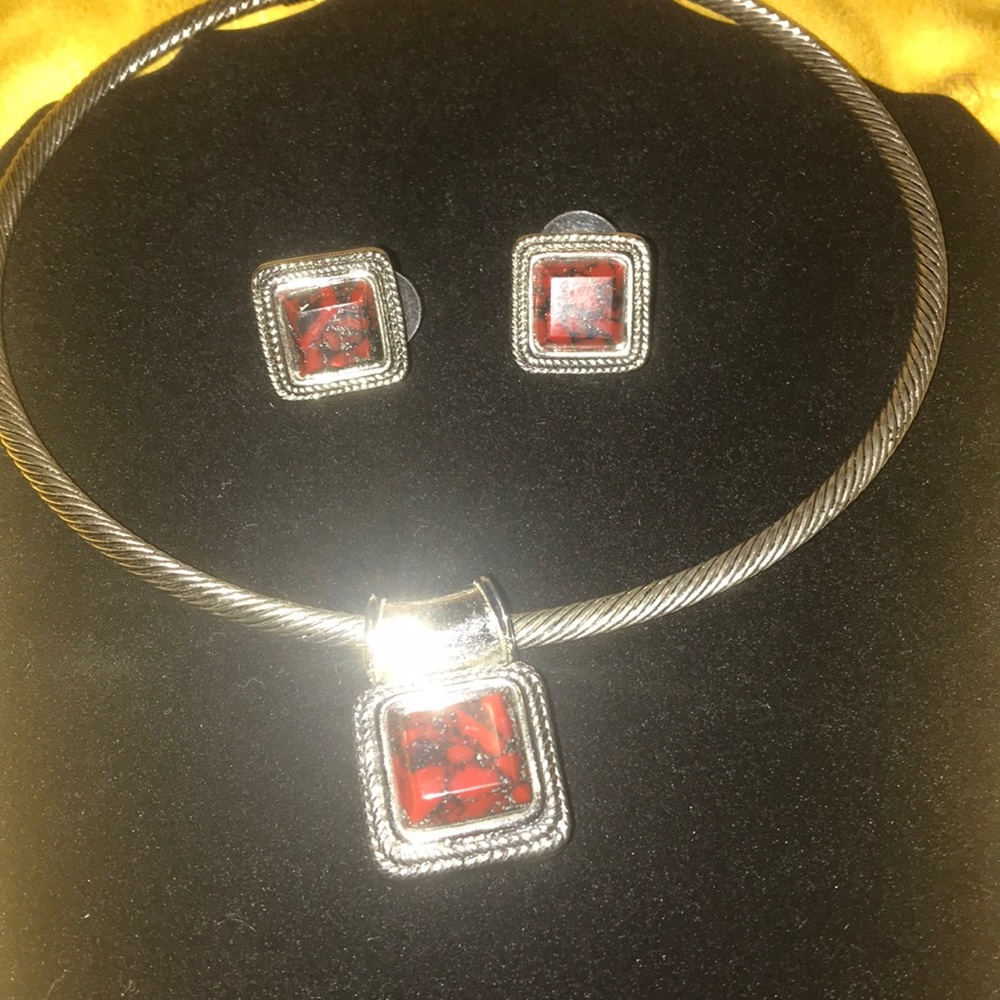 Silver - Picture 5 of 6